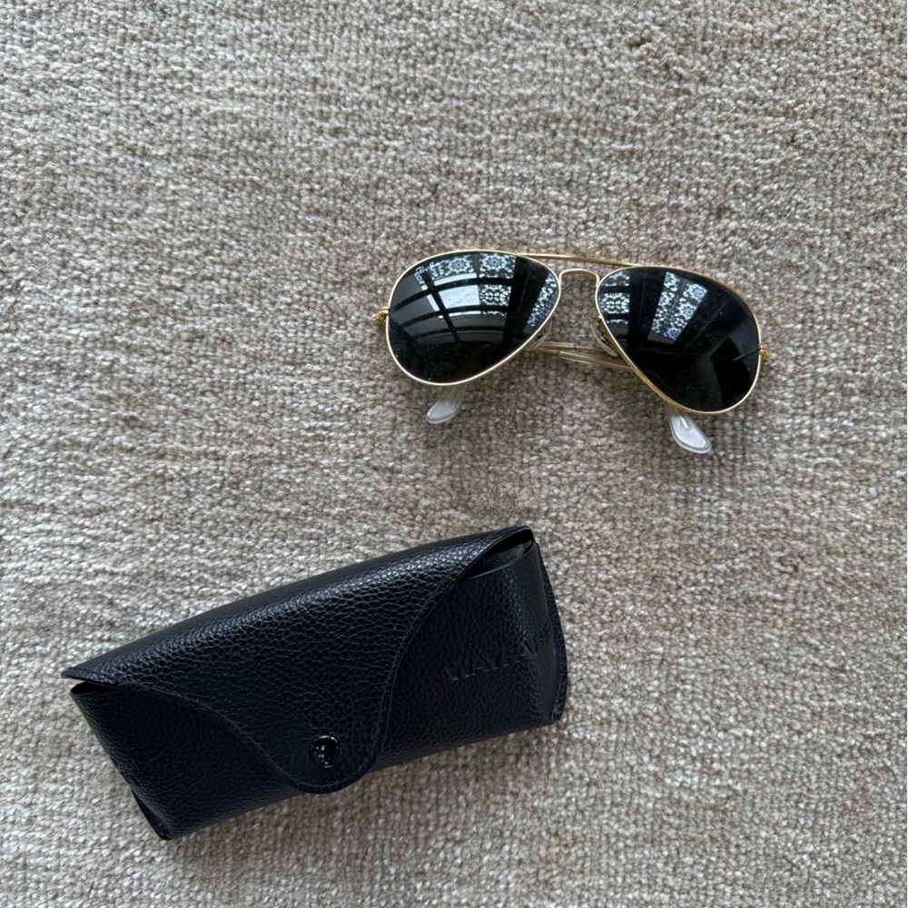 Rayban polarized aviators